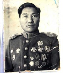 генерал Лхагвасvрэн