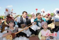 Домбра попала в Книгу рекордов Гиннесса